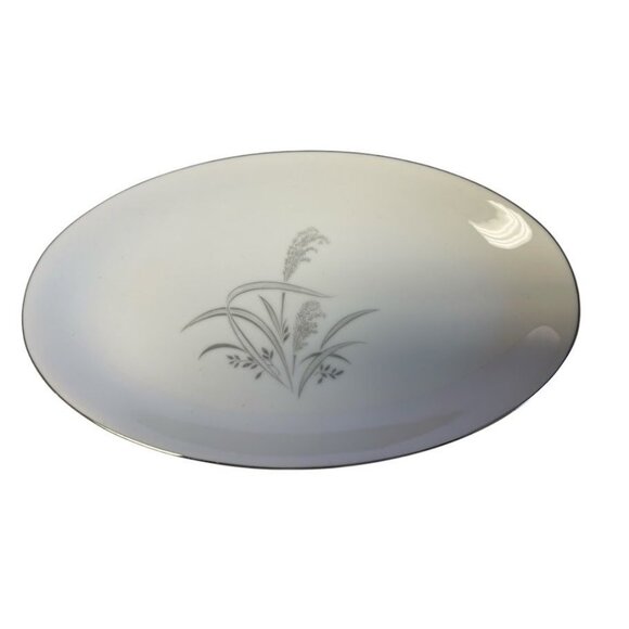 Wentworth Silver Wheat Gravy Boat With Attached Underplate White Porcelain Silve - Picture 2 of 4